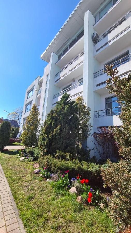 Spacious Condo 5 Min To Jurmala Beach Jūrkalne Exterior foto